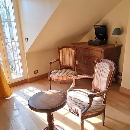 Holiday home Albin & Chloe Villemer (Seine-et-Marne)